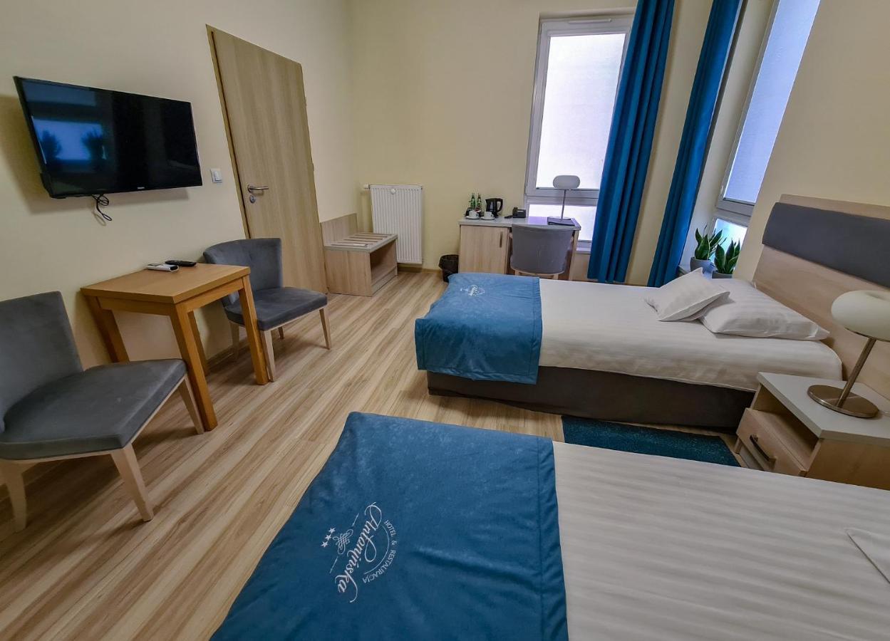 Antoninska Hotel & Apartamenty Лешно Экстерьер фото